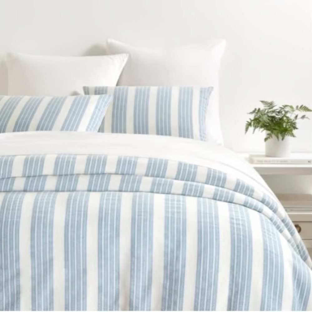 Annie Selke Ditsy Stripe Blue Duvet KING SIZE